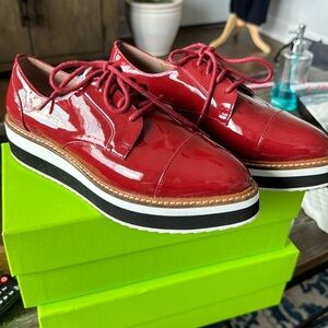 Halogen X Atlantic Pacific Platform lace up Patent Leather Upper oxfords  7.5
